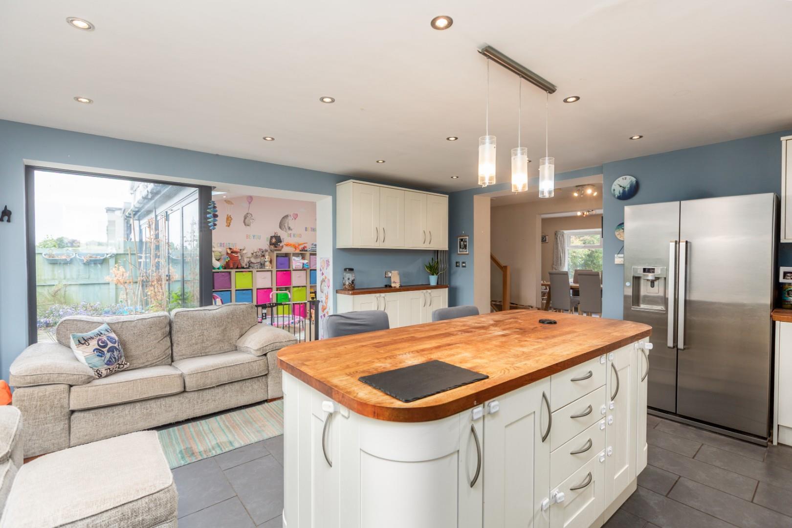 Pennard Road, Kittle, Pennard, Swansea, SA3 3JY